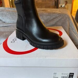 BLONDO Leather Waterproof Prestly Black Boots SZ 7 NEW in BOX